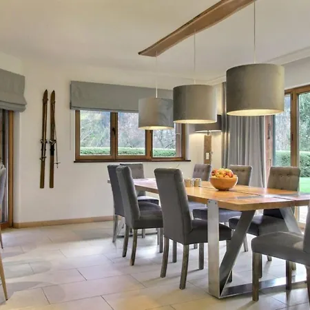 Spacious With Large Garden 4 Min Walk Cable Car Apartment Champery
