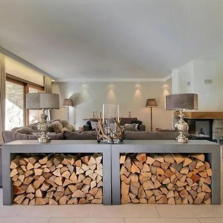 Spacious With Large Garden 4 Min Walk Cable Car Шампери