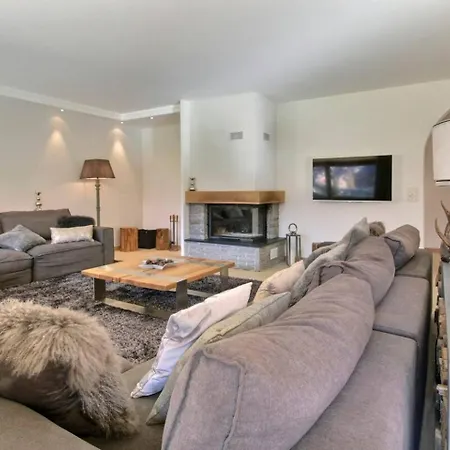 Spacious With Large Garden 4 Min Walk Cable Car *