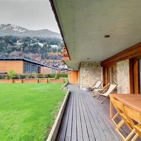 Spacious With Large Garden 4 Min Walk Cable Car Appartement Champéry