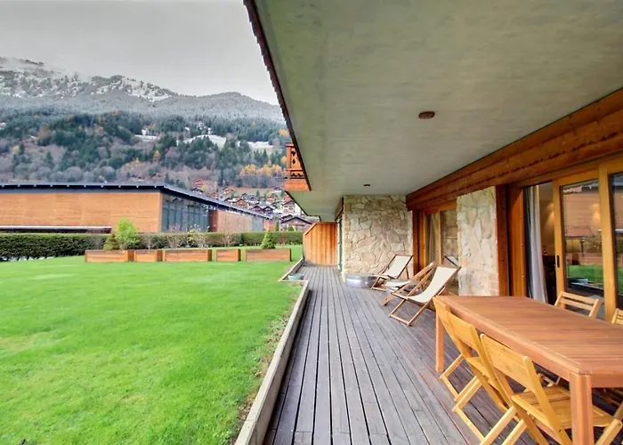 Spacious With Large Garden 4 Min Walk Cable Car Lägenhet Champéry
