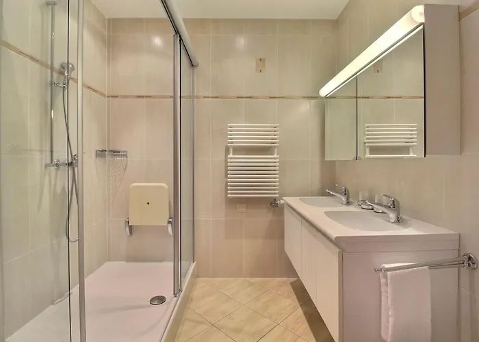 Appartement Spacious With Large Garden 4 Min Walk Cable Car